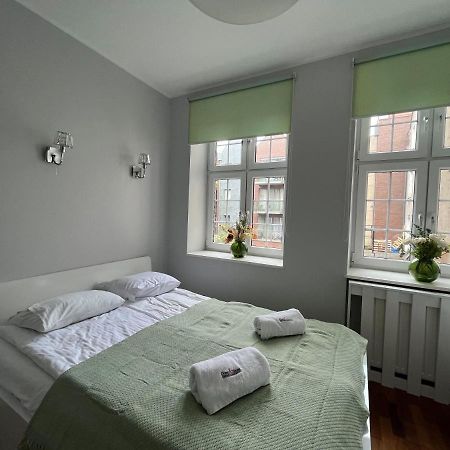 Dom & House - Apartments Old Town Szeroka Gdansk Luaran gambar
